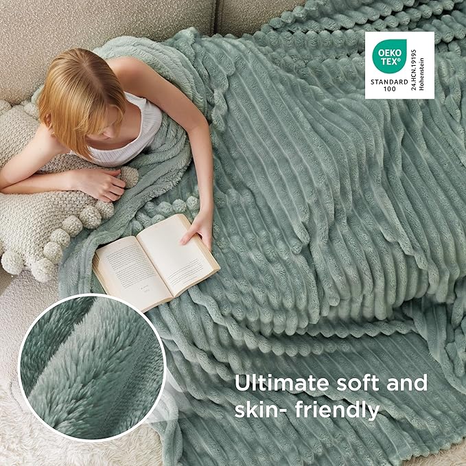 Bedsure GentleSoft Blankets Queen Size - Image 4