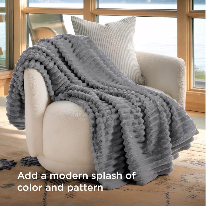 Bedsure GentleSoft Frost Gray Twin Blanket - Image 3