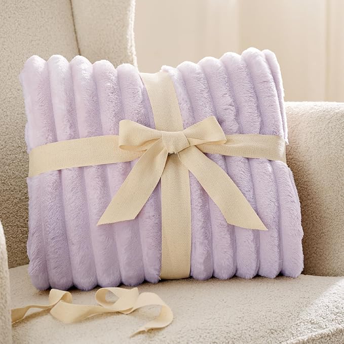 Bedsure GentleSoft Lavender Fog Throw Blanket - Image 8