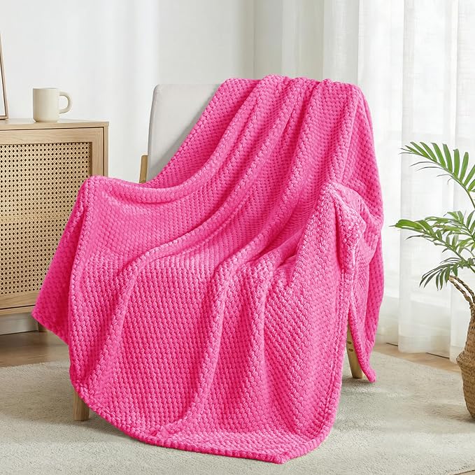 Exclusivo Mezcla Fleece Bed Blanket Twin Size, Super Soft and Warm Blankets - Image 4