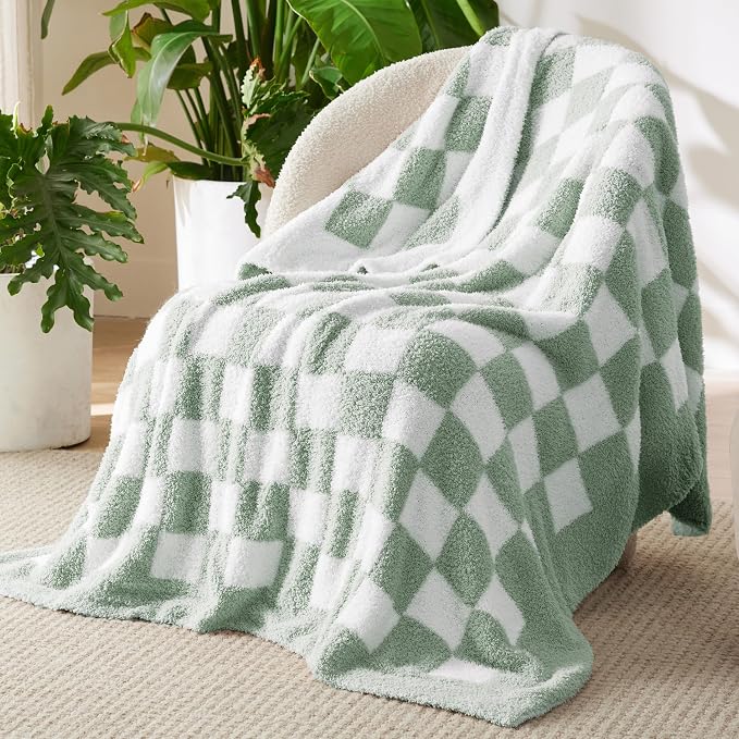 Bedsure GentleSoft Checkered Throw Blanket by BEDSURE