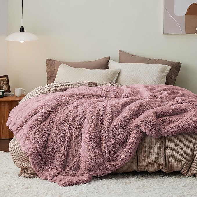 Bedsure GentleSoft Fluffy Dusty Pink King Size Blanket by BEDSURE