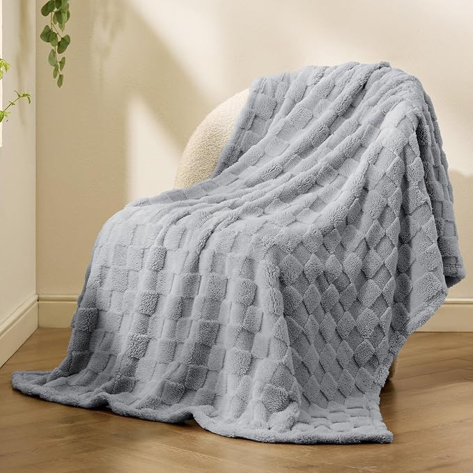 Bedsure GentleSoft Twin Blanket - Image 6