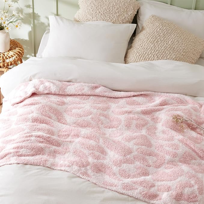 Bedsure Pink Leopard Throw Blanket, Gift - Image 3