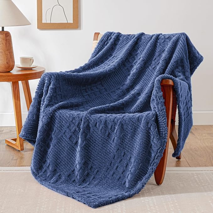 EXQ Home Fleece Throw Blanket for Couch or Bed by EXQHomeTexitleCoLtd