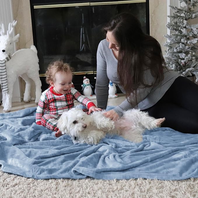 Bedsure GentleSoft Fleece Throw Blanket - Image 8