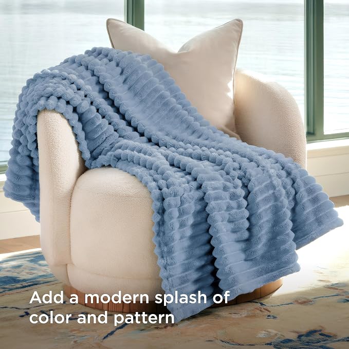 Bedsure GentleSoft Throw Blanket - Image 3