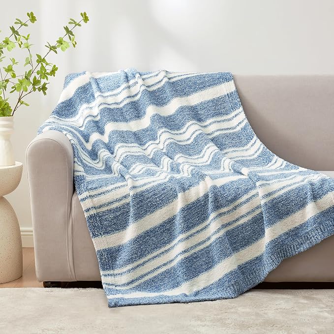 Snuggle Sac Knitted Throw Blanket - Image 2