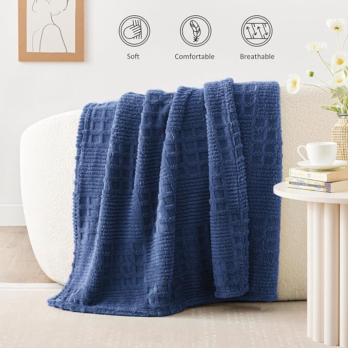 EXQ Home Fleece Throw Blanket for Couch or Bed - Image 2