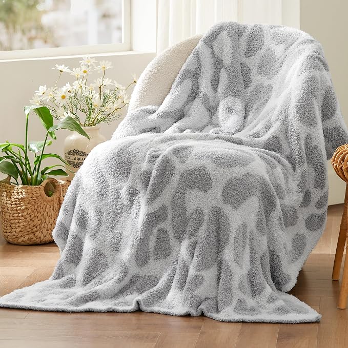 Bedsure Leopard Throw Blanket for Couch, Knit Fall Blanket - Image 2
