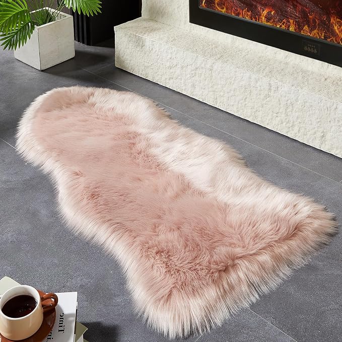 AMTOVO Faux Fur Rug, Fluffy Sheepskin Rug, Fuzzy Ultra Soft 2 x 4 ft Shag Rugs - Image 5
