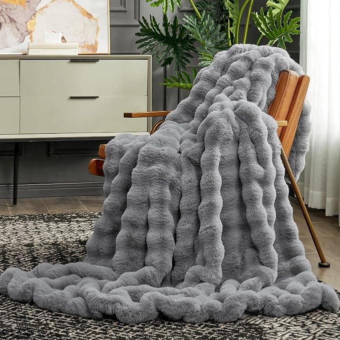 Cozy Bliss Faux Fur Throw Blanket - Image 5