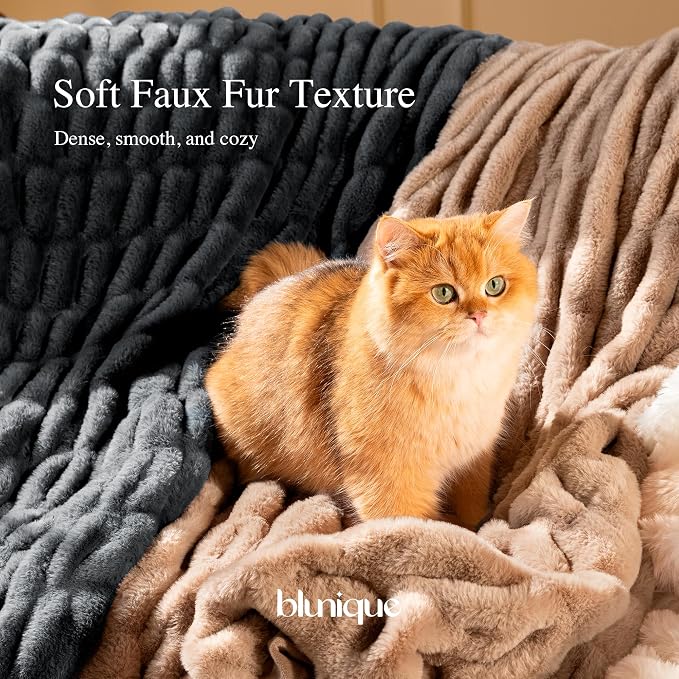 Ultra Soft Cozy Faux Fur Throw Blanket, Fuzzy Plush Thick Bubble Blanket - Image 3
