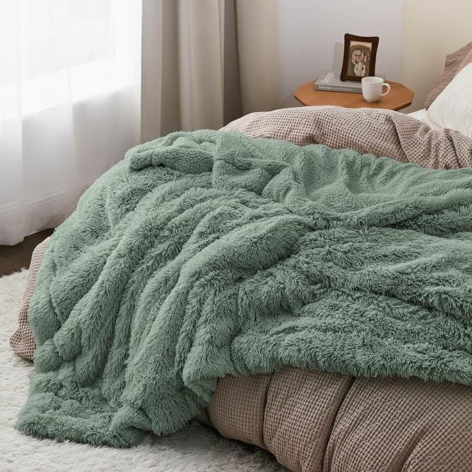Bedsure GentleSoft Fluffy Sage Green Blankets Queen Size - Image 5
