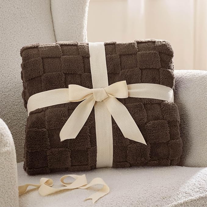 Bedsure GentleSoft Twin Blanket - Image 8