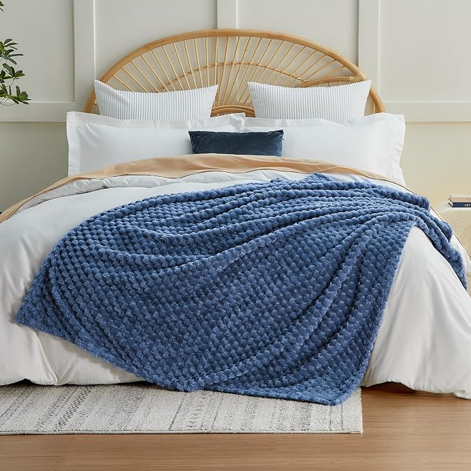 EXQ Home Fleece Blanket Twin Size - Image 2