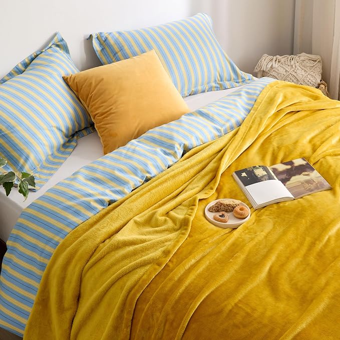 Bedsure Fleece Blanket Queen Blanket Gold Yellow - Image 2