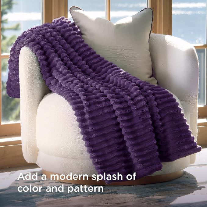 Bedsure GentleSoft Purple Fleece Blanket - Image 3