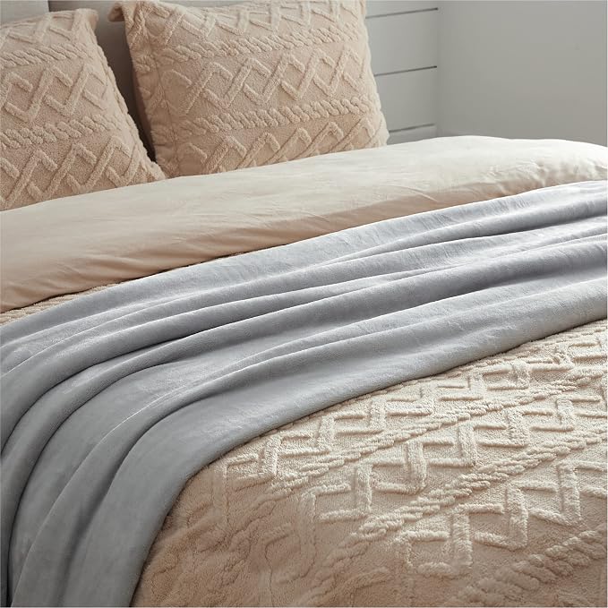 Bedsure GentleSoft Twin XL Fleece Blanket Dorm Bedding - Image 3