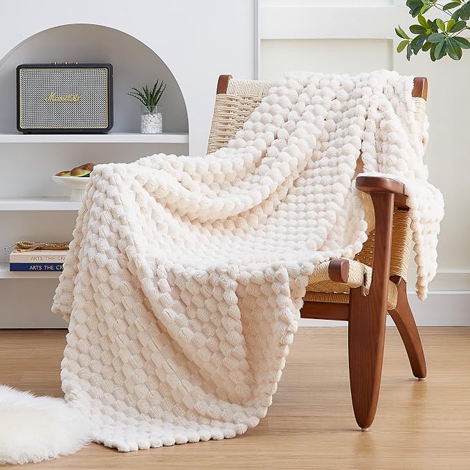 EXQ Home Fleece Throw Blanket for Couch or Bed by EXQHomeTexitleCoLtd