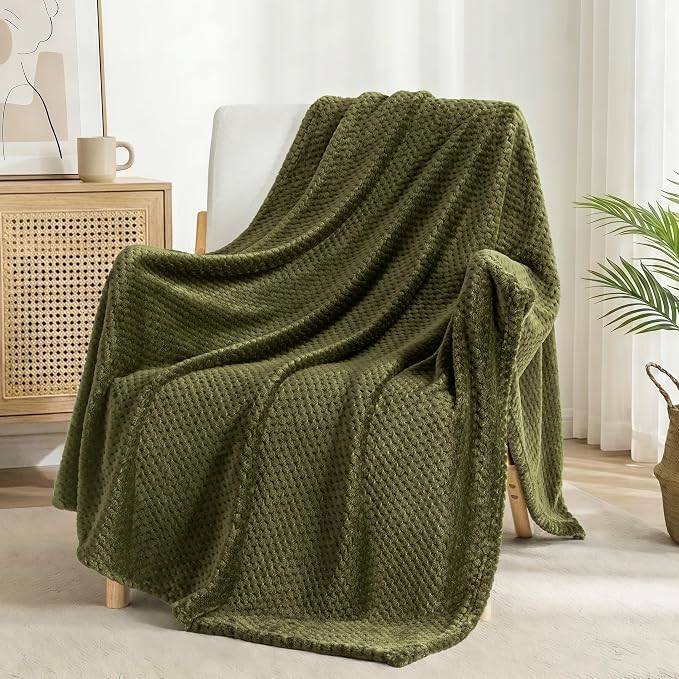 Exclusivo Mezcla Fleece Bed Blanket King Size, Super Soft and Warm Blankets - Image 4