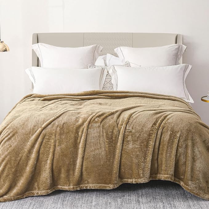 Exclusivo Mezcla Plush Fuzzy Fleece Bed Blanket Queen Size, Super Soft by ExclusivoMezcla