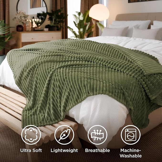 Bedsure GentleSoft California King Size Blanket - Image 4