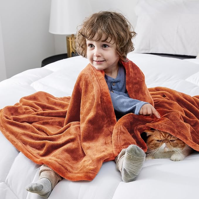 Bedsure GentleSoft Bedding Fleece Blanket - Image 2