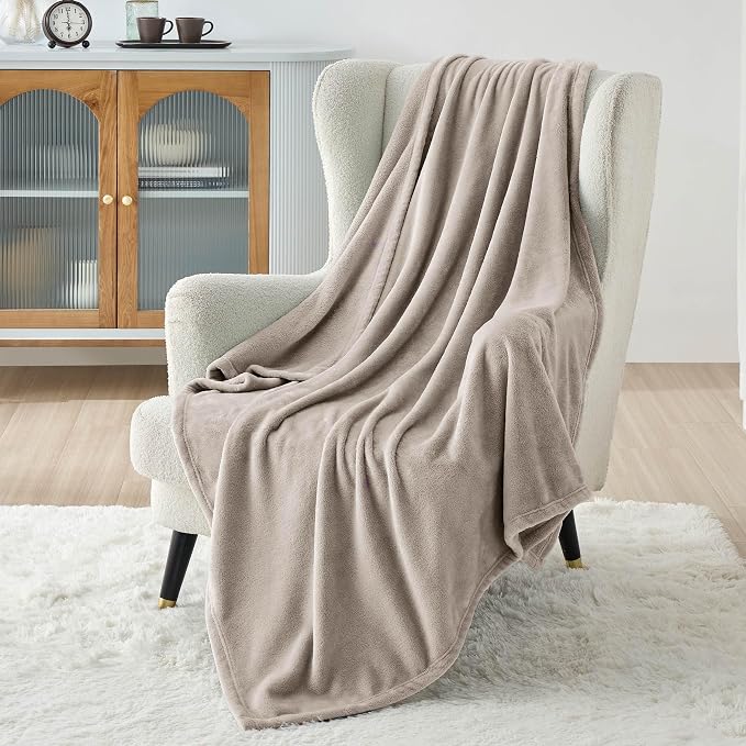 Bedsure GentleSoft Fleece Blankets Twin Size Oxford Tan - Image 2