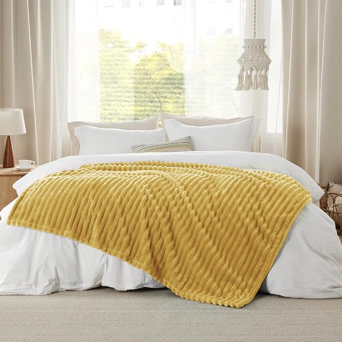 Bedsure GentleSoft Yellow Fleece Blanket - Image 6