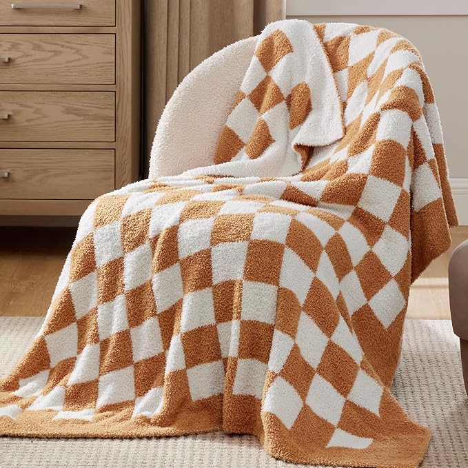 Bedsure GentleSoft Checkered Throw Blanket by BEDSURE