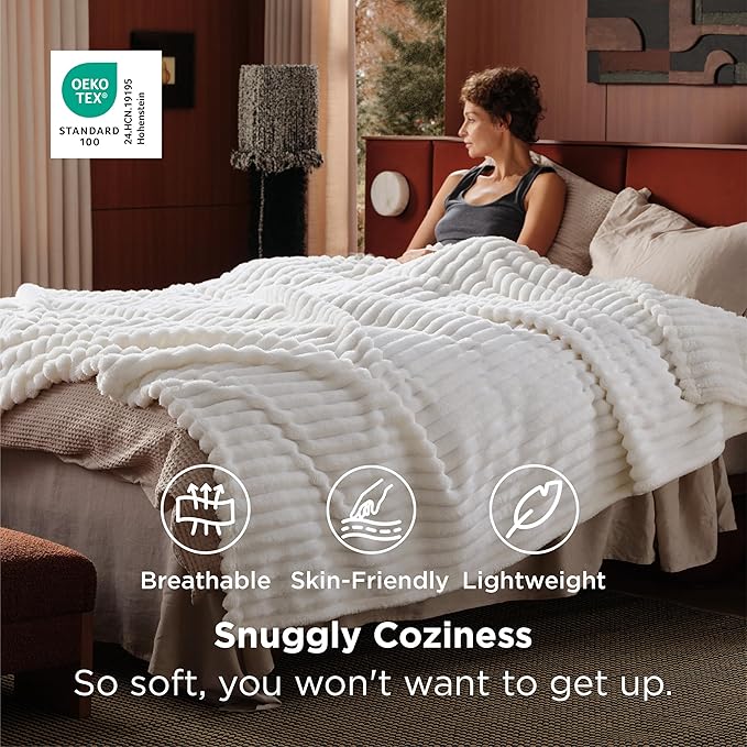 Bedsure GentleSoft Blankets Queen Size - Image 3
