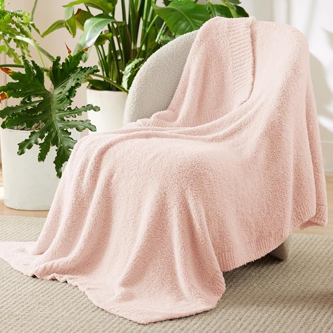 Bedsure Gentlesoft Knit Twin Blanket by BEDSURE