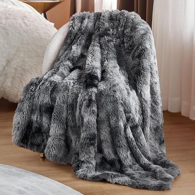 Bedsure GentleSoft Fuzzy Faux Fur Sherpa Fleece Blanket Twin Size, Plush Thick - Image 6