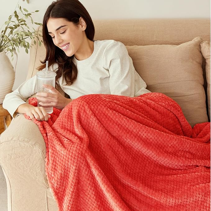 Exclusivo Mezcla Fleece Throw Blanket Extra Large, Super Soft and Warm Blankets - Image 2