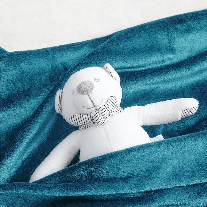 Bedsure GentleSoft Bedding Fleece Blanket - Image 5