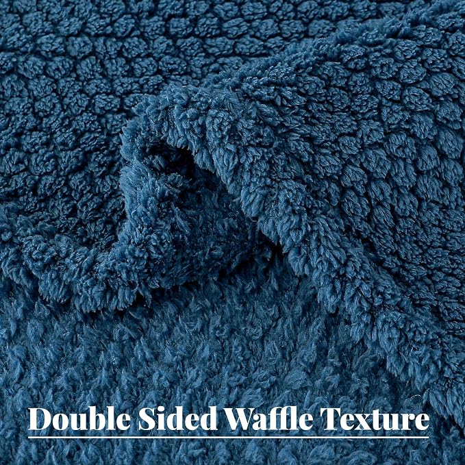 Whale Flotilla Queen Size Fuzzy Fleece Blanket - Image 6