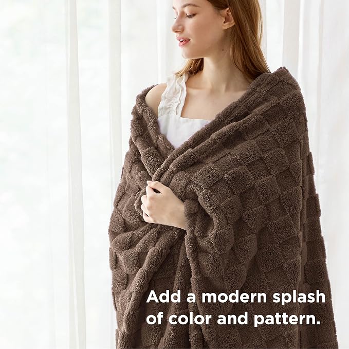 Bedsure GentleSoft Fall Throw Blanket - Image 5