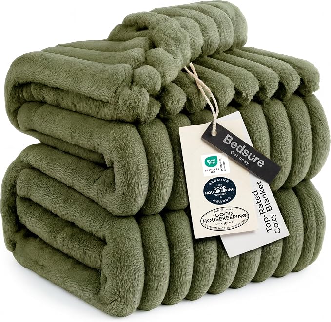 Bedsure GentleSoft Fleece King Blanket by BEDSURE