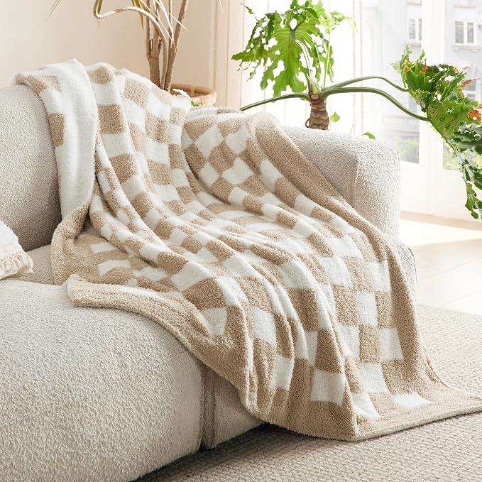 Bedsure GentleSoft Checkered Twin Blanket - Image 4