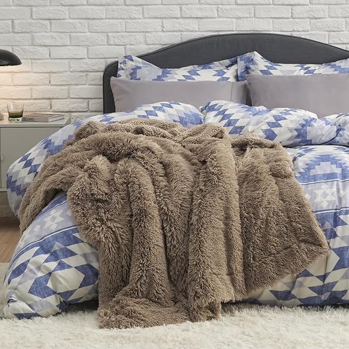 Bedsure GentleSoft Fluffy Brown King Size Blanket - Image 5