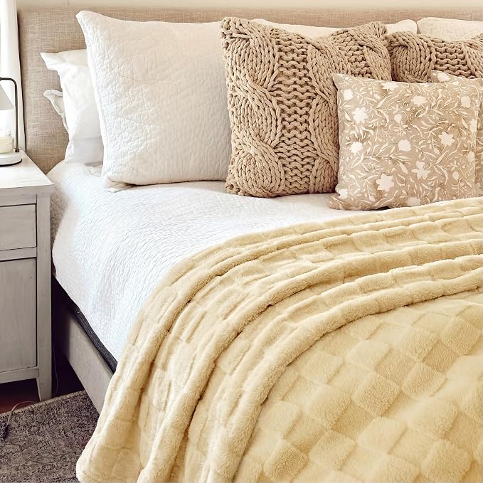 Bedsure GentleSoft Yellow Throw Blanket - Image 5