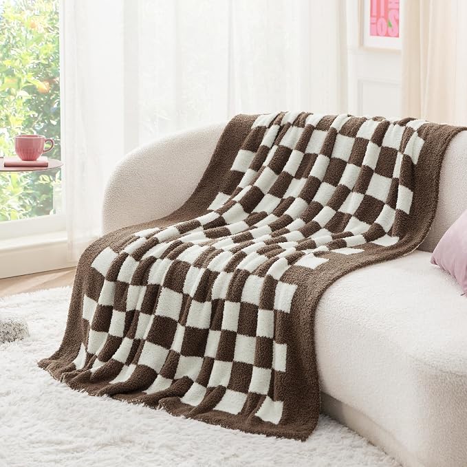 Bedsure Gentlesoft Checkered Twin Blanket - Image 2