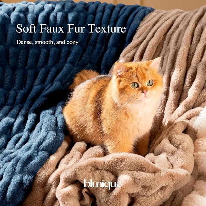 Ultra Soft Cozy Faux Fur Throw Blanket, Fuzzy Plush Thick Bubble Blanket - Image 3