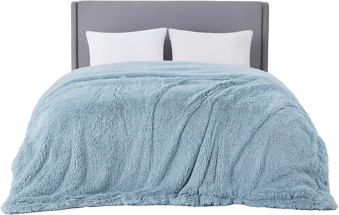 Bedsure GentleSoft Fluffy Light Blue King Size Blanket - Image 9