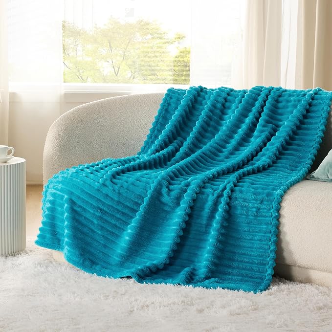 Bedsure Teal Fleece Blanket for Couch - Image 2