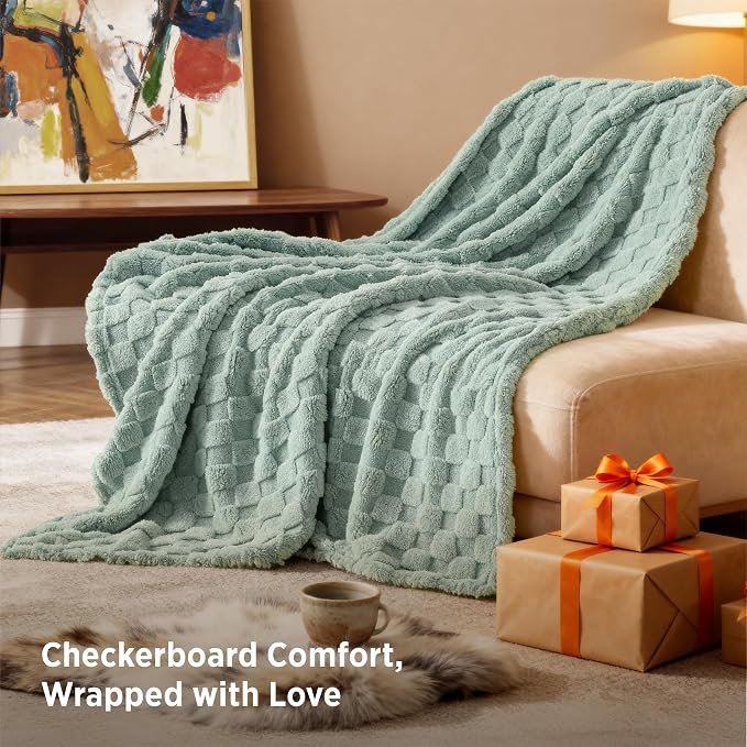Bedsure GentleSoft Sage Green Throw Blanket - Image 5