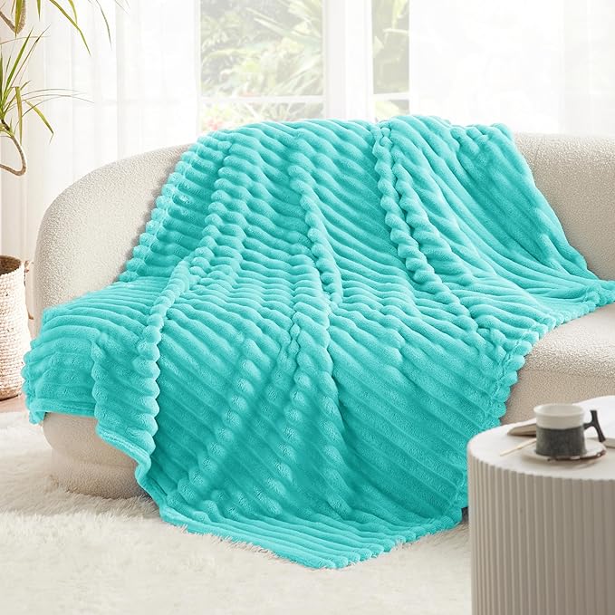 Bedsure GentleSoft Blue Twin XL Blanket - Image 5