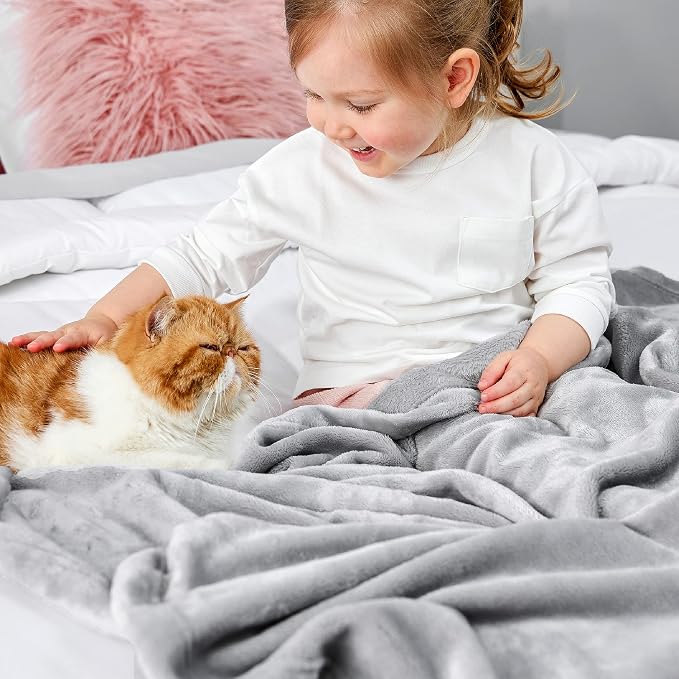 Bedsure GentleSoft Bedding Fleece Blanket - Image 5